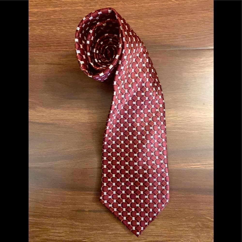 🌿END of SEASON SALE🌿MICHAEL KORS Burgundy Silk Necktie